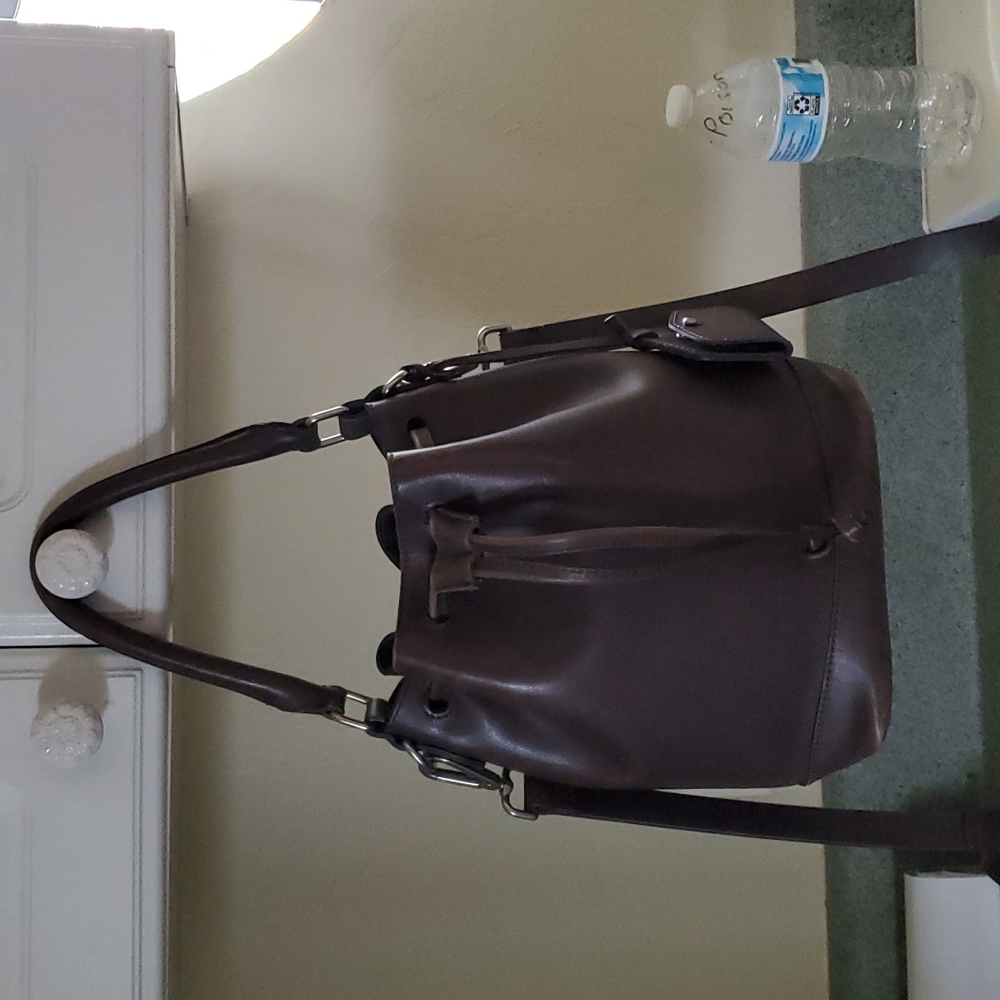 Madewell Lafayette small bucket bag in GUC